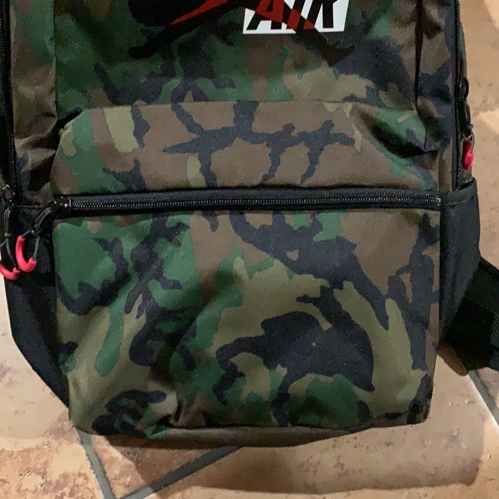 Jordan Jumpman 13” Laptop Camo Premium Backpack. - Picture 11 of 12